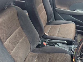 2012 Honda Fit shuttle
$895,000