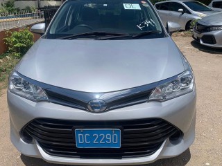 2017 Toyota Axio Hybrid for sale in Kingston / St. Andrew, Jamaica