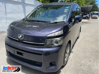 2011 Toyota VOXY for sale in Kingston / St. Andrew, Jamaica