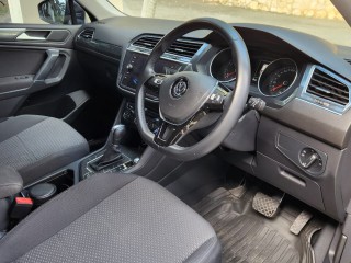 2019 Volkswagen Tiguan 20 TSi 4Motion