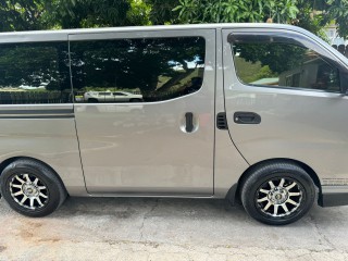 2017 Nissan Caravan 
$3,400,000