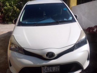 2013 Toyota Vitz