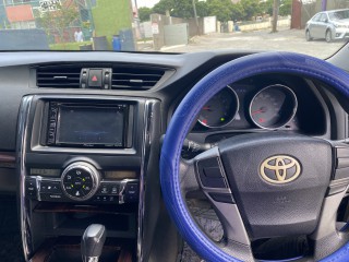 2012 Toyota Mark X