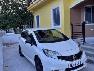 2015 Nissan Note Versa