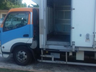 2005 Isuzu Hino Dutro for sale in Kingston / St. Andrew, Jamaica