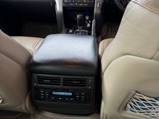 2008 Toyota Land Cruiser
$5,500,000