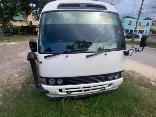 2008 Toyota COASTER