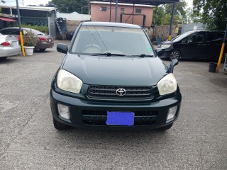 2001 Toyota Rav4
$900,000