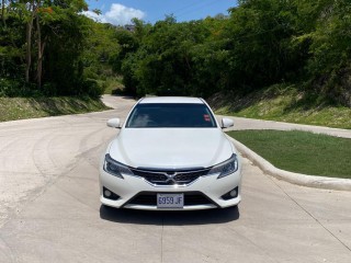 2014 Toyota Mark X 
$2,150,000