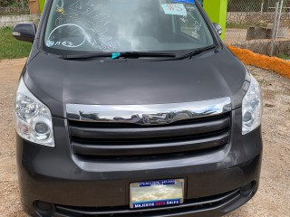 2010 Toyota Noah for sale in Manchester, Jamaica