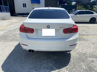 2017 BMW 320