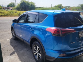 2018 Toyota rav 4