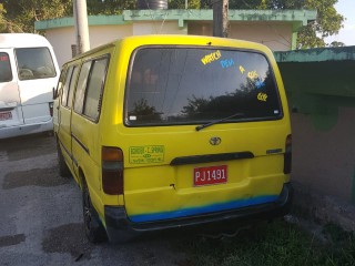2003 Toyota Hiace for sale in Kingston / St. Andrew, Jamaica