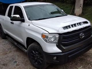 2016 Toyota Tundra