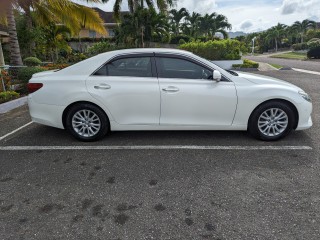 2015 Toyota Mark X 
$2,750,000