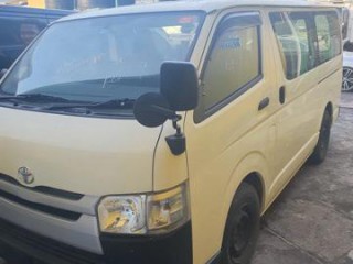 2015 Toyota Hiace