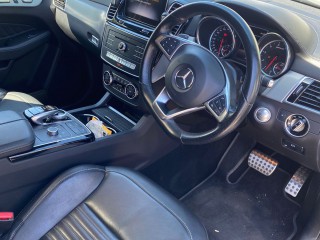 2019 Mercedes Benz GLE 43