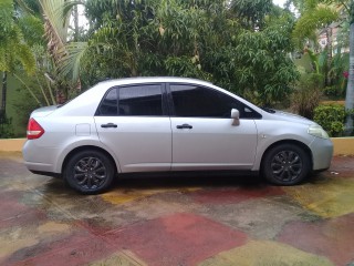 2011 Nissan Tiida Latio