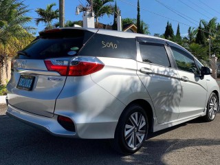 2017 Honda SHUTTLE