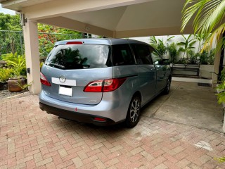 2013 Mazda Premacy
$1,100,000