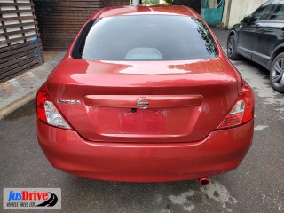 2014 Nissan versa