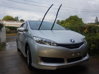 2013 Toyota Wish for sale in Kingston / St. Andrew, Jamaica