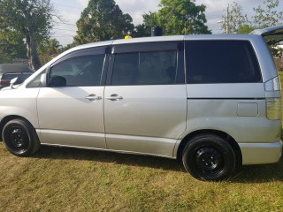 2006 Toyota Voxy for sale in Westmoreland, Jamaica