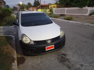 2012 Nissan AD Wagon
$580,000
