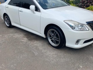 2011 Toyota crown for sale in Kingston / St. Andrew, Jamaica