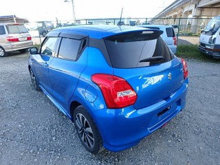 2017 Suzuki Swift Hybrid RS