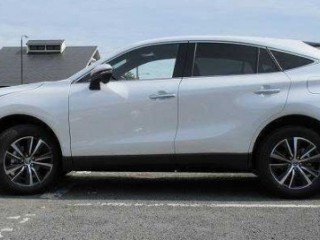 2023 Toyota HARRIER 
$8,500,000