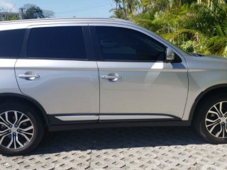 2019 Mitsubishi Outlander for sale in Kingston / St. Andrew, Jamaica