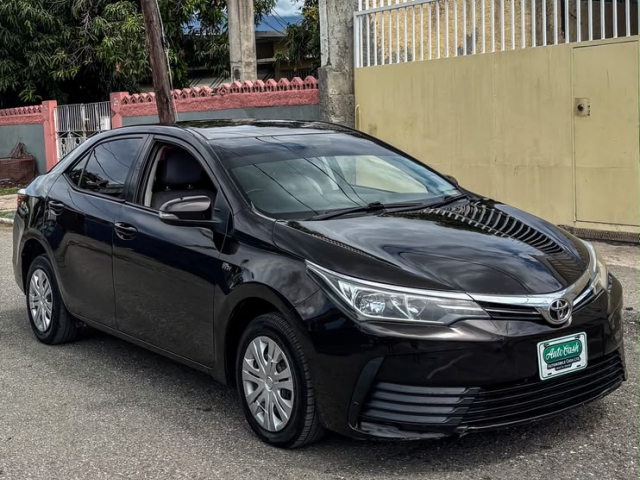 2017 Toyota Corolla XLI for sale in Kingston / St. Andrew, Jamaica