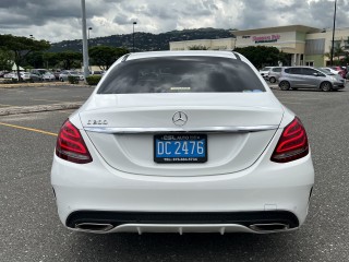 2016 Mercedes Benz C200 AMG LINE