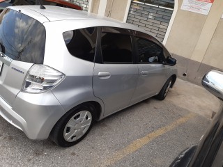 2013 Honda Fit Hybrid for sale in Kingston / St. Andrew, Jamaica