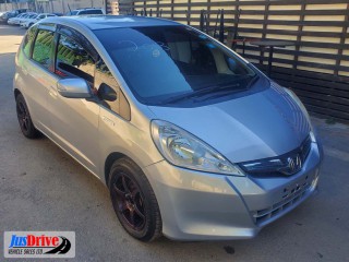 2013 Honda Fit Hybrid for sale in Kingston / St. Andrew, Jamaica