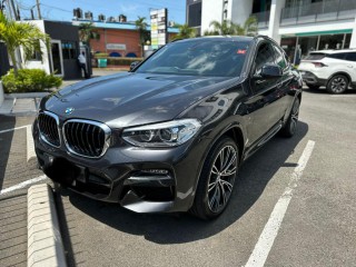 2021 BMW X4