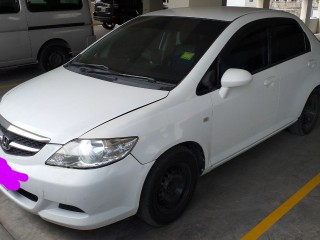 2007 Honda Fit Aria for sale in Kingston / St. Andrew, Jamaica