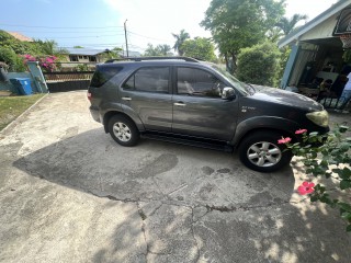 2010 Toyota Fortuner