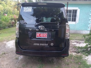 2009 Toyota VOXY FULLY LOADED