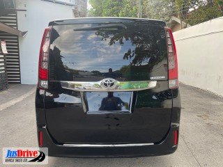 2015 Toyota NOAH for sale in Kingston / St. Andrew, Jamaica