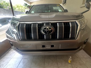 2023 Toyota Prado