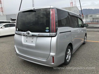 2018 Toyota Noah