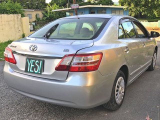 2012 Toyota Premio