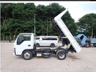 2005 Isuzu Dumper truck