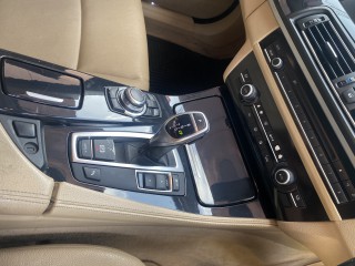 2012 BMW 528i