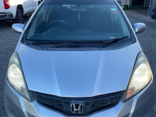 2013 Honda Fit
$980,000