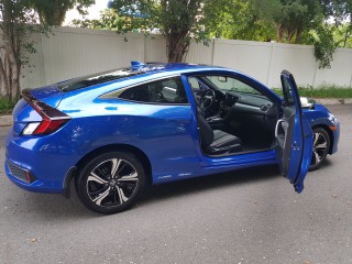 2016 Honda Civic Coupe Touring for sale in Kingston / St. Andrew, Jamaica
