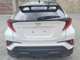 2020 Toyota CHR 
$4,500,000