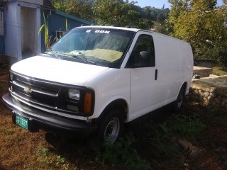 2001 Chevrolet Express 3500 for sale in St. Catherine, Jamaica
